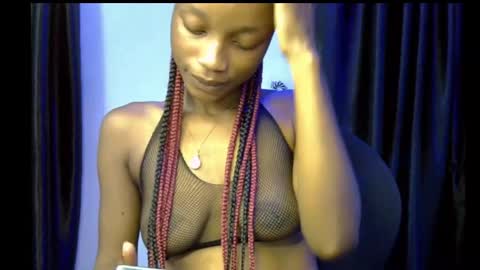 Snapshot of slim_petitqueen chatting on November 16, 6:46 pm Alice online show from November 16, 6:46 pm