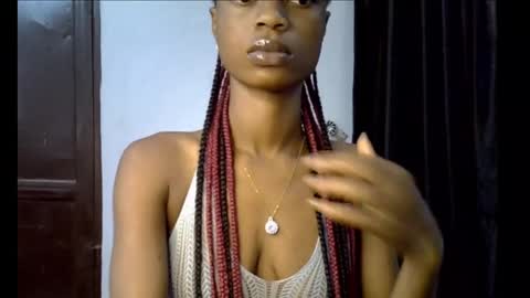 Snapshot of slim_petitqueen chatting on November 27, 8:49 am Alice online show from November 27, 8:49 am