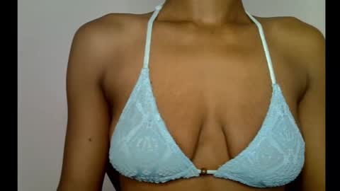 Snapshot of slim_petitqueen chatting on December 17, 7:36 am Alice online show from December 17, 7:36 am