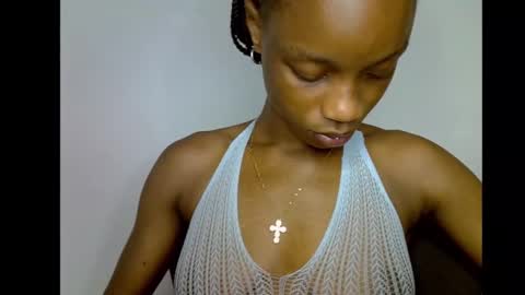 Snapshot of slim_petitqueen chatting on January 10, 11:45 am Alice online show from January 10, 11:45 am