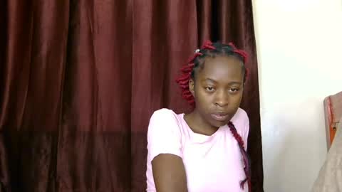 Snapshot of slimdoll2 chatting on July 26, 11:39 am slimdoll2 online show from July 26, 11:39 am