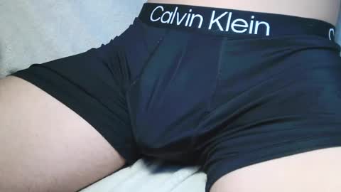 Snapshot of slimhungyvng chatting on July 25, 4:37 pm slimhungyvng online show from July 25, 4:37 pm