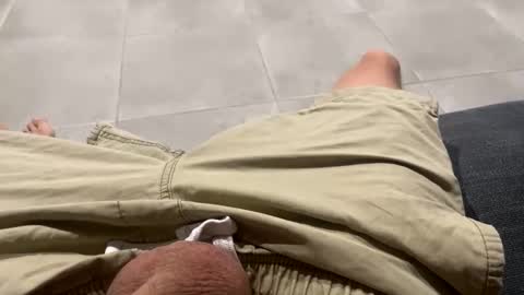 Snapshot of slimlord90 chatting on February 8, 1:22 pm slimlord90 online show from February 8, 1:22 pm