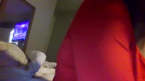 Snapshot of slimmmgooodiexoxo chatting on December 1, 11:25 pm slimmmgooodiexoxo online show from December 1, 11:25 pm