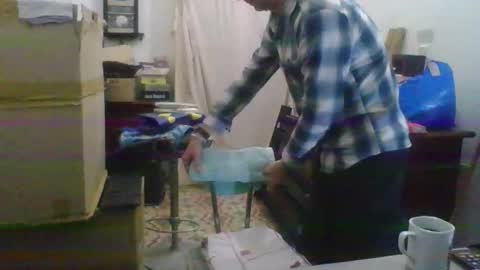 Snapshot of slimteaser089 chatting on March 28, 12:16 pm SlimTeaser089 online show from March 28, 12:16 pm