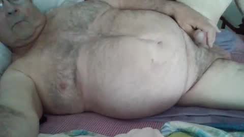 Snapshot of slippery_duck chatting on May 11, 5:10 pm slippery_duck online show from May 11, 5:10 pm
