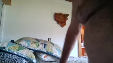 Snapshot of slippery_duck chatting on July 12, 7:38 pm slippery_duck online show from July 12, 7:38 pm