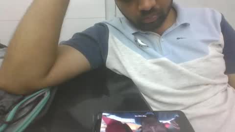 Snapshot of slothslav chatting on January 18, 5:20 am slothslav online show from January 18, 5:20 am