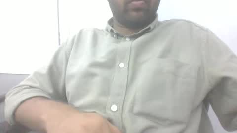 Snapshot of slothslav chatting on January 28, 7:43 am slothslav online show from January 28, 7:43 am