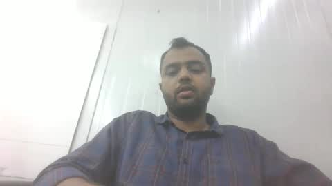 Snapshot of slothslav chatting on March 3, 10:49 am slothslav online show from March 3, 10:49 am