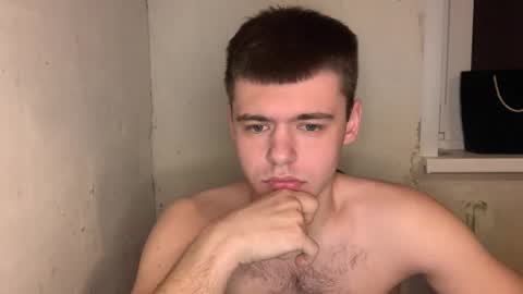 Snapshot of slowburner_ chatting on February 23, 8:17 pm Mike online show from February 23, 8:17 pm