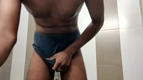 Snapshot of slowmooo_42069 chatting on September 12, 7:14 pm slowmooo_42069 online show from September 12, 7:14 pm