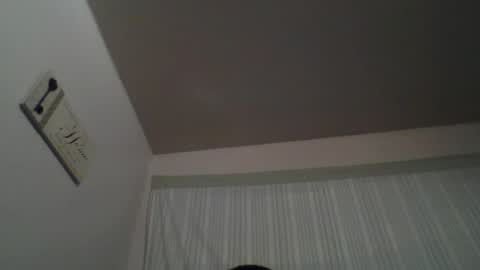 slowrider6965 online show from August 3, 6:56 am