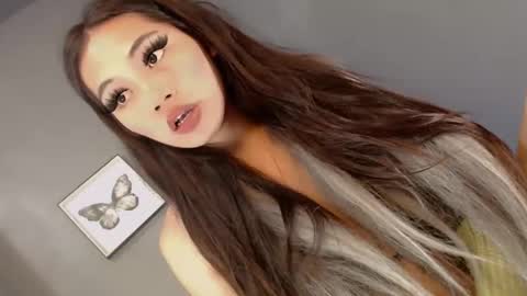 slut4attention online show from May 3, 9:37 am