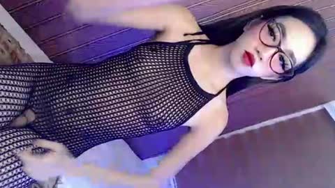 Snapshot of slut_devora69 chatting on June 15, 10:28 am just call me aryana online show from June 15, 10:28 am