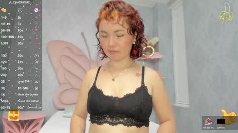 Snapshot of slut_milf4u chatting on March 4, 12:12 pm Paola online show from March 4, 12:12 pm