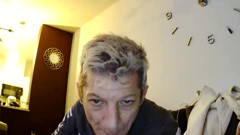 Snapshot of slut_puppy4u chatting on June 2, 3:08 am slut_puppy4u online show from June 2, 3:08 am