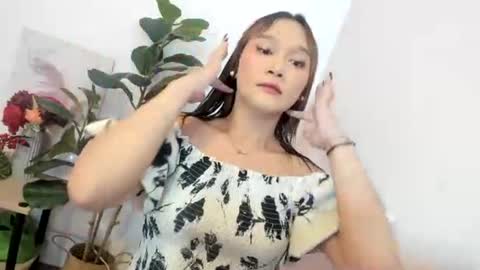 STELLA online show from July 21, 2:52 pm