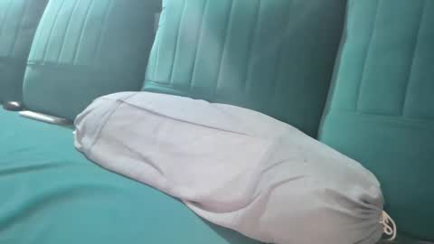 Snapshot of slutforallmiss chatting on February 3, 5:18 pm Sam slave slut online show from February 3, 5:18 pm