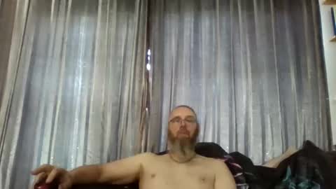 Snapshot of slutfucker20 chatting on May 16, 6:21 am slutfucker20 online show from May 16, 6:21 am