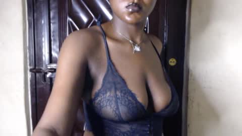 Snapshot of sluttx_choco chatting on June 25, 5:12 am sluttx_choco online show from June 25, 5:12 am