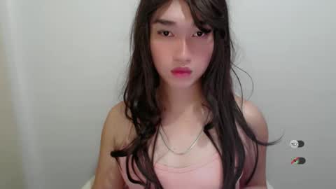 Snapshot of slutty_francine chatting on October 17, 6:05 am FRANCINE online show from October 17, 6:05 am