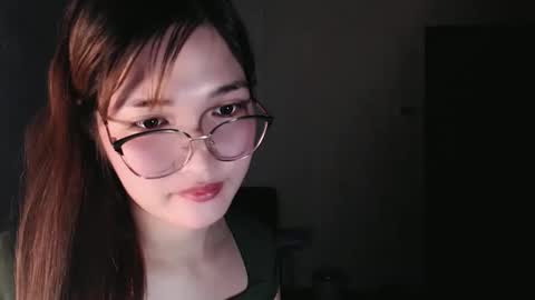 slutty_hannaxx online show from February 19, 9:33 pm