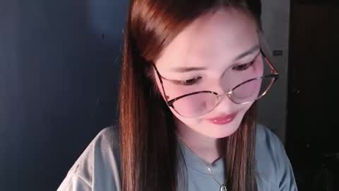 Snapshot of slutty_hannaxx chatting on May 12, 6:21 am slutty_hannaxx online show from May 12, 6:21 am