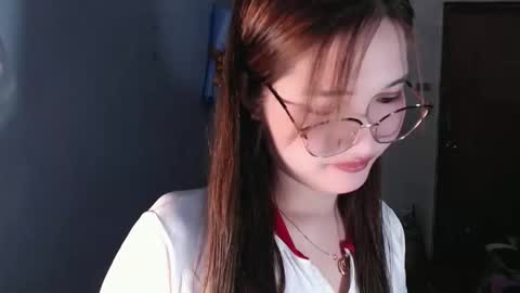 Snapshot of slutty_hannaxx chatting on May 13, 4:43 am slutty_hannaxx online show from May 13, 4:43 am