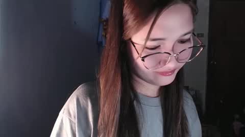 Snapshot of slutty_hannaxx chatting on May 13, 9:44 pm slutty_hannaxx online show from May 13, 9:44 pm