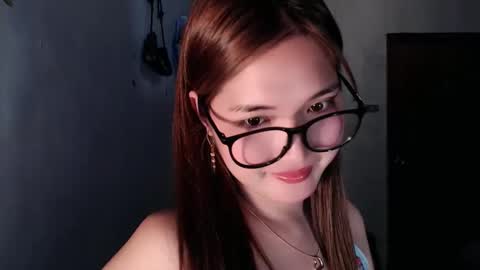 Snapshot of slutty_hannaxx chatting on May 28, 11:40 am slutty_hannaxx online show from May 28, 11:40 am