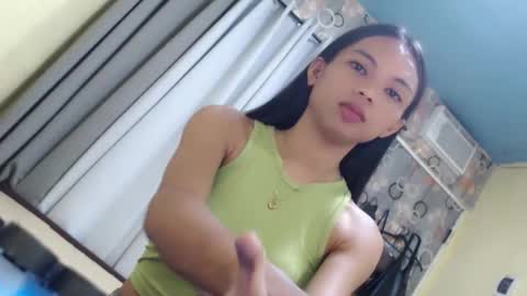 Snapshot of sluttychie chatting on May 11, 12:49 am CHIE CHIE online show from May 11, 12:49 am