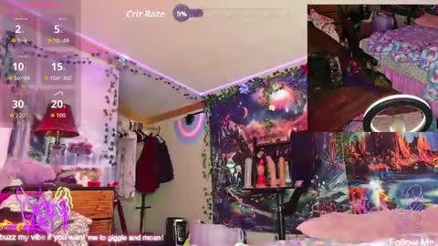 Snapshot of sluttyfrea chatting on June 26, 3:44 am Faye online show from June 26, 3:44 am