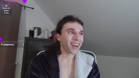 Natsu online show from November 26, 6:20 pm