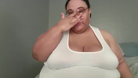 Snapshot of sluttyjess31 chatting on May 8, 2:11 pm Jessica online show from May 8, 2:11 pm