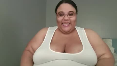 Snapshot of sluttyjess31 chatting on May 16, 2:38 pm Jessica online show from May 16, 2:38 pm