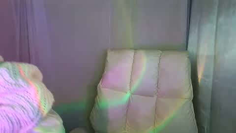 sluttypatotie online show from October 2, 5:20 pm