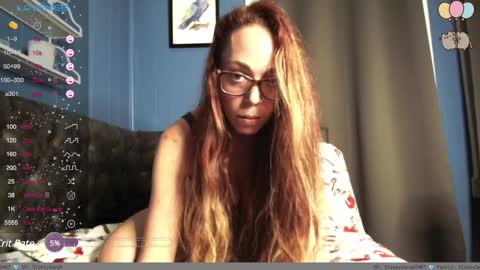 Snapshot of sluttysarah2467 chatting on December 26, 12:46 am SluttySarah2467 online show from December 26, 12:46 am