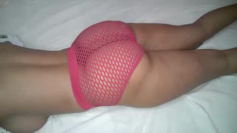 sly_booty65 online show from April 28, 2:27 am