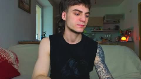 Gus online show from May 14, 3:46 am