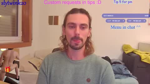 slytwink20 online show from September 23, 8:45 pm