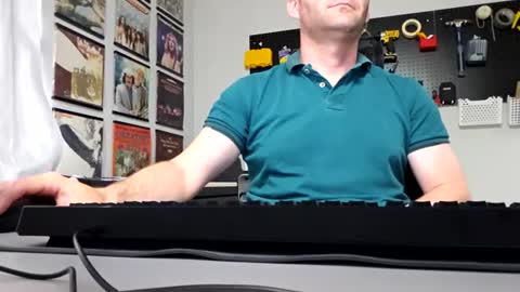 slyy_foxxx online show from July 8, 4:33 pm