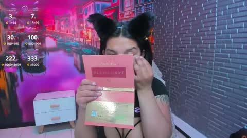 Mariana Torres online show from October 29, 1:46 pm