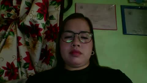 Lovewella online show from December 1, 8:19 am