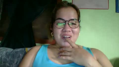 Lovewella online show from March 11, 7:03 am