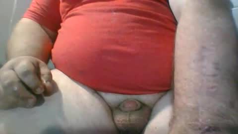 Snapshot of small_dick361 chatting on November 9, 8:29 pm small_dick361 online show from November 9, 8:29 pm