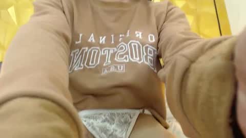 Small Hot19 online show from March 11, 2:40 pm