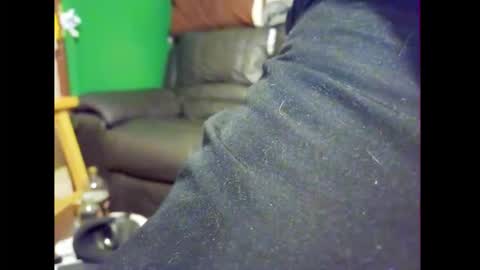 Small Hairy Uncut online show from March 12, 9:43 pm