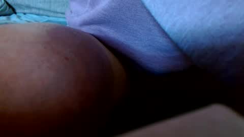 Snapshot of smallmalelass chatting on October 4, 2:37 pm smallmalelass online show from October 4, 2:37 pm