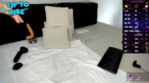 Alex online show from October 30, 8:49 am